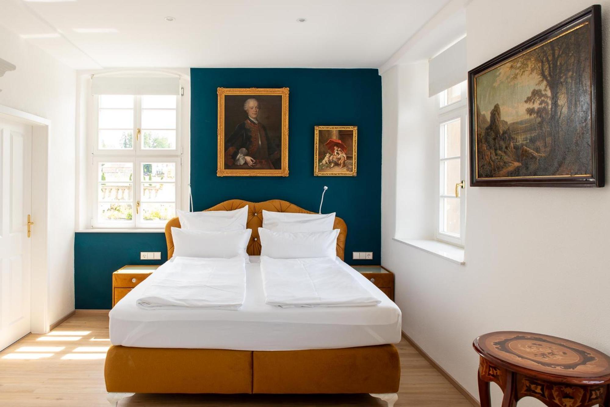 באיירוט Schloss Hotel Colmdorf מראה חיצוני תמונה